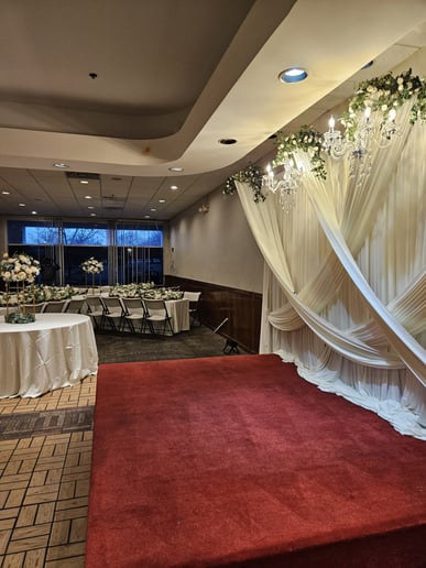 Gallery photo 2 of Elegant Accents Decor