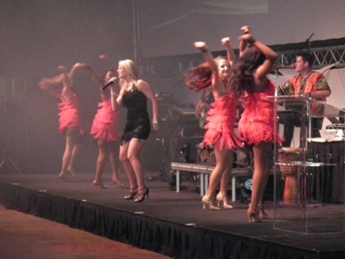 Gallery photo 6 of Elegant Entertainment