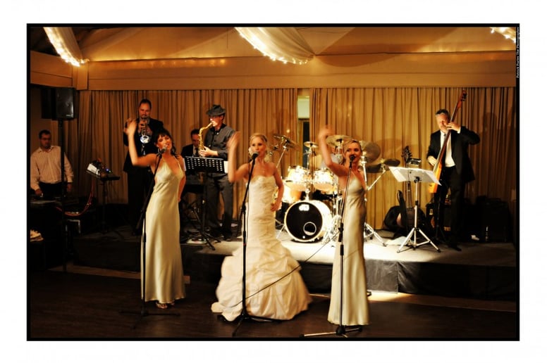 Gallery photo 7 of Elegant Entertainment
