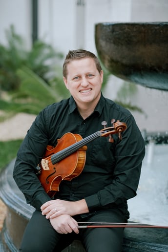 Gallery photo 1 of Elegant Music