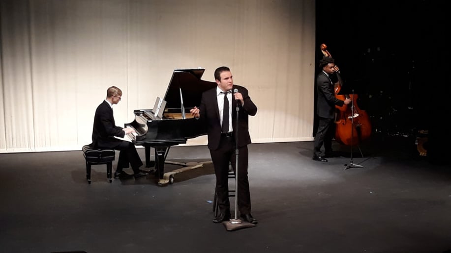 Gallery photo 1 of Elegant Piano Playing