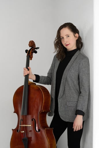 Gallery photo 3 of Elegant Solo Cello
