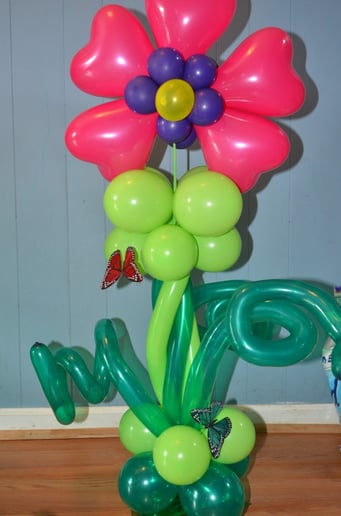 Gallery photo 8 of Elevated Balloon Decor