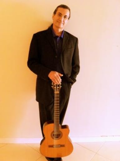 Gallery photo 1 of Eli Naim