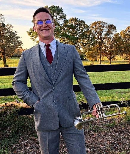Gallery photo 1 of Eli West Serenades