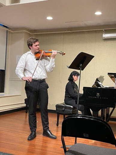 Gallery photo 2 of Eli Willis Violin