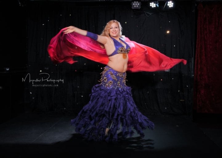 Gallery photo 9 of Elianae the Bellydancer