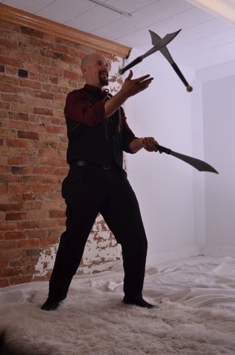 Gallery photo 8 of Elias Caress