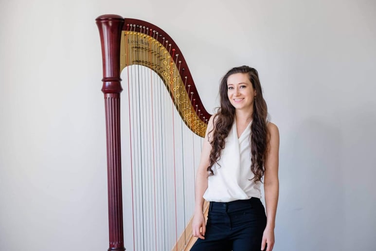 Gallery photo 6 of Liz Harpist