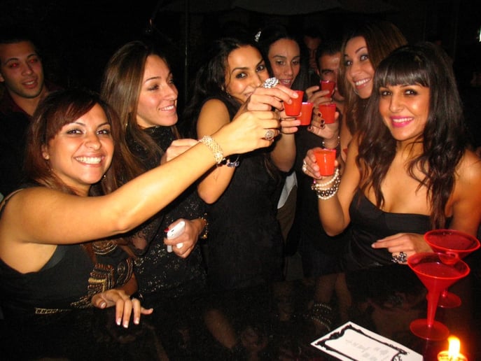 Gallery photo 1 of Elite Bartender