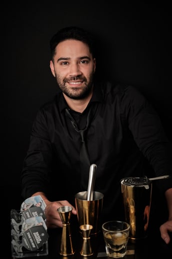 Gallery photo 4 of Prestige Bartending