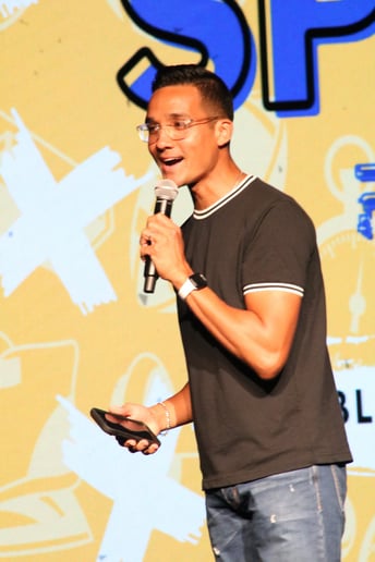 Gallery photo 2 of Elite Christian Speaker