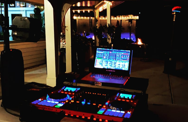 Gallery photo 5 of Elite DJ