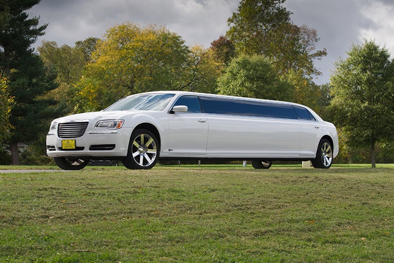Gallery photo 1 of Elite Ride Limousine