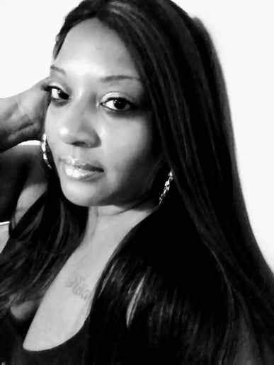 Gallery photo 8 of EliteWoman