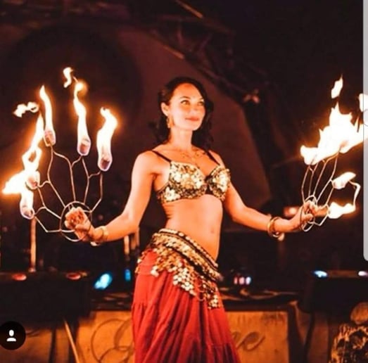 Gallery photo 24 of Eliza Moon Belly Dancer