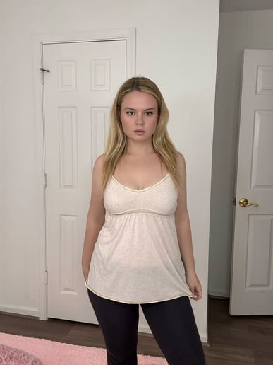 Gallery photo 1 of Elizabeth Brobeck