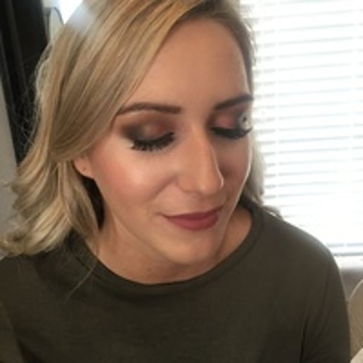 Gallery photo 6 of Elizabeth Burge Makeup