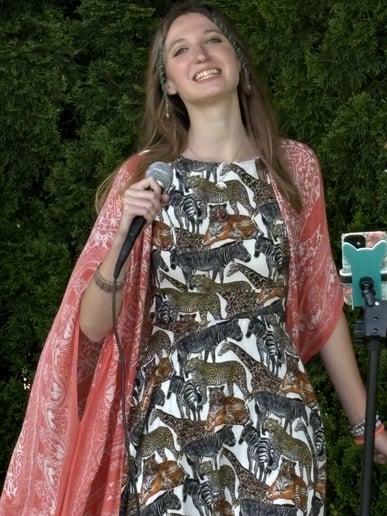 Gallery photo 32 of Elizabeth Chase