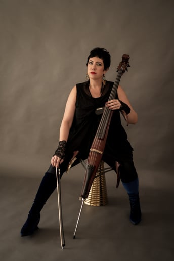 Gallery photo 3 of Elizabeth Glushko, Cellist
