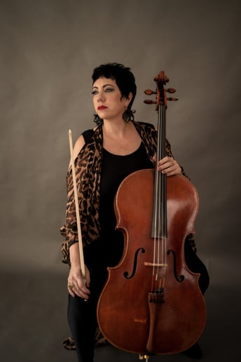 Gallery photo 9 of Elizabeth Glushko, Cellist