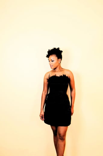 Gallery photo 4 of Ella Glasgow