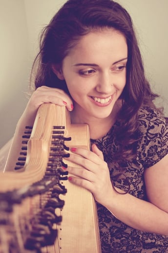 Gallery photo 7 of Ellen Shiraef Harpist