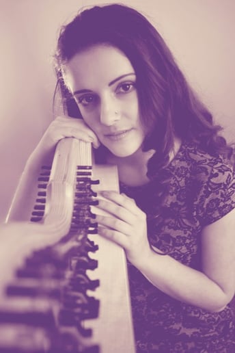 Gallery photo 10 of Ellen Shiraef Harpist