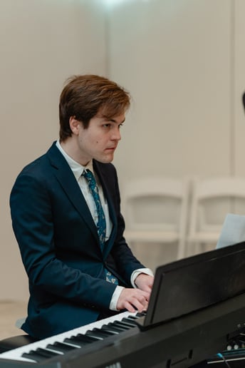 Gallery photo 1 of Ellis Green Music