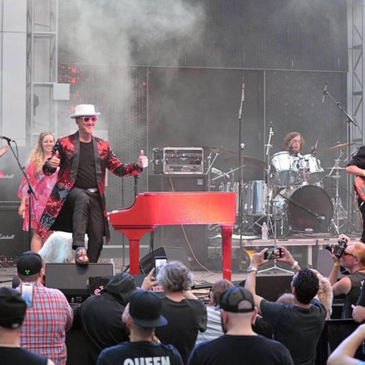 Gallery photo 8 of Elton Dan and The Rocket Band