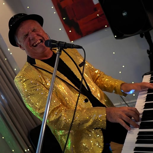 Gallery photo 1 of Elton Don