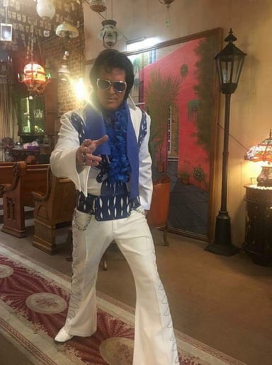 Gallery photo 15 of Randy Elvis Bonneval