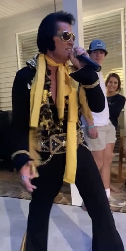 Gallery photo 25 of Randy Elvis Bonneval