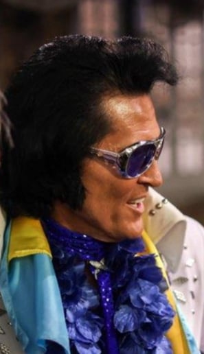 Gallery photo 8 of Randy Elvis Bonneval