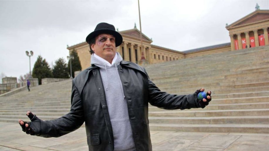 Gallery photo 10 of Elvis Impersonator John Monforto