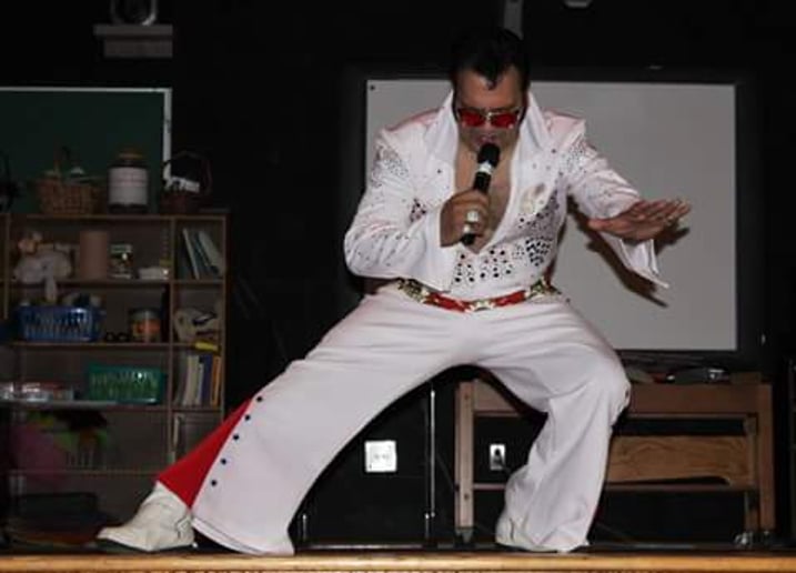 Gallery photo 4 of Scott Allegretto as ELVIS