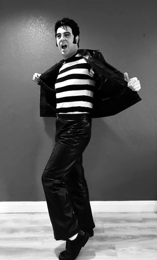 Gallery photo 33 of *Steve "Elvis" Gold* 50's/60's/70's Tribute