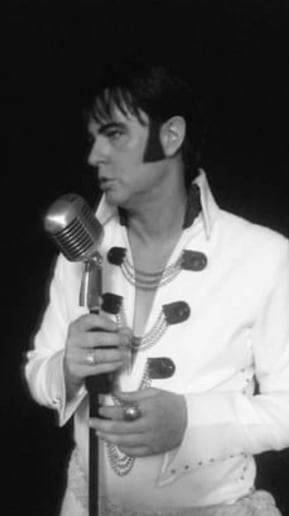 Gallery photo 19 of *Steve "Elvis" Gold* 50's/60's/70's Tribute