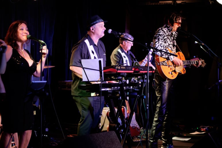 Gallery photo 5 of ELVIS & The Experience
