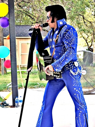 Gallery photo 92 of Elvis Tribute Artist Michael McMullen