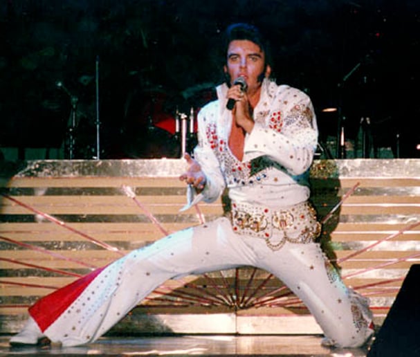 Gallery photo 4 of Elvis in Vegas - Greg Miller
