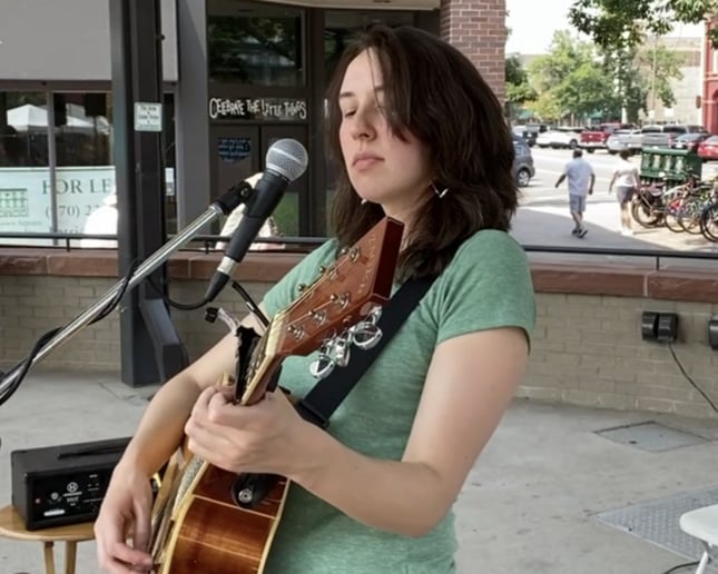 Gallery photo 4 of Elyse Miller
