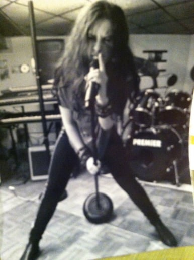 Gallery photo 1 of Em