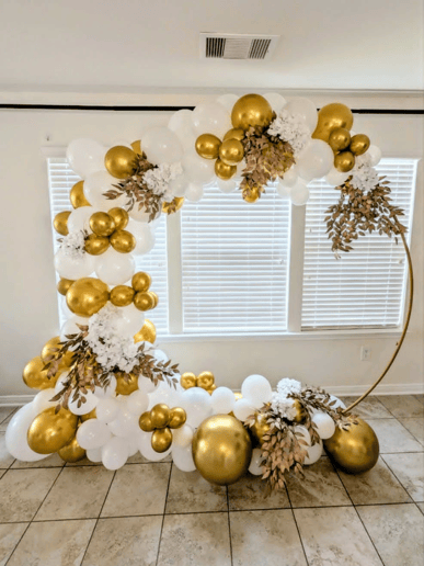 Gallery photo 1 of Emerald Balloon Designs