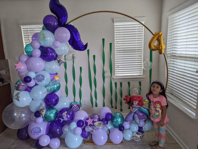 Gallery photo 5 of Emerald Balloon Designs
