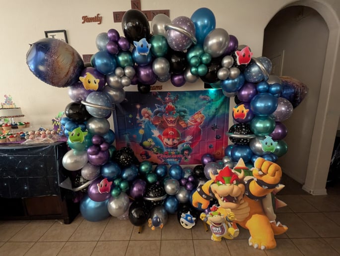 Gallery photo 6 of Emerald Balloon Designs