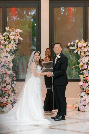 Gallery photo 2 of Emerald Elegance Wedding Ceremonies