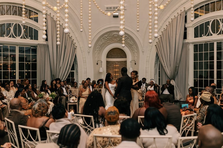 Gallery photo 4 of Emerald Elegance Wedding Ceremonies