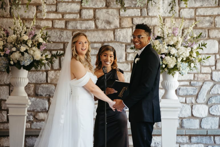 Gallery photo 6 of Emerald Elegance Wedding Ceremonies