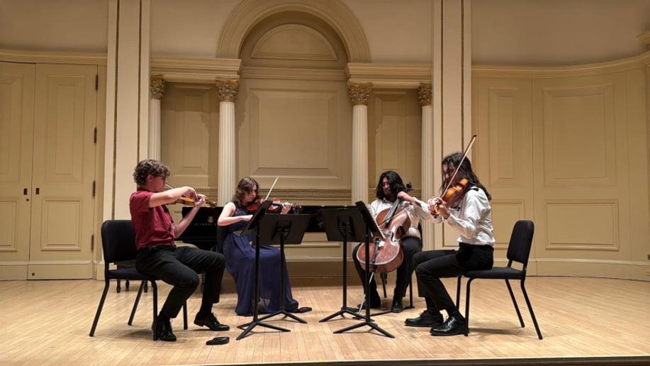Gallery photo 2 of Strings & Grace
